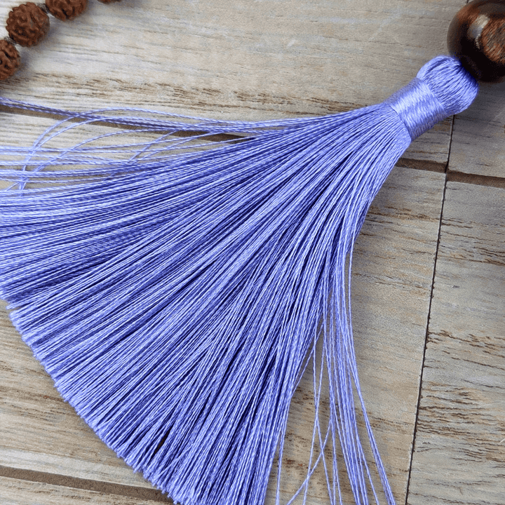 Mala de méditation en Rudraksha et Améthyste