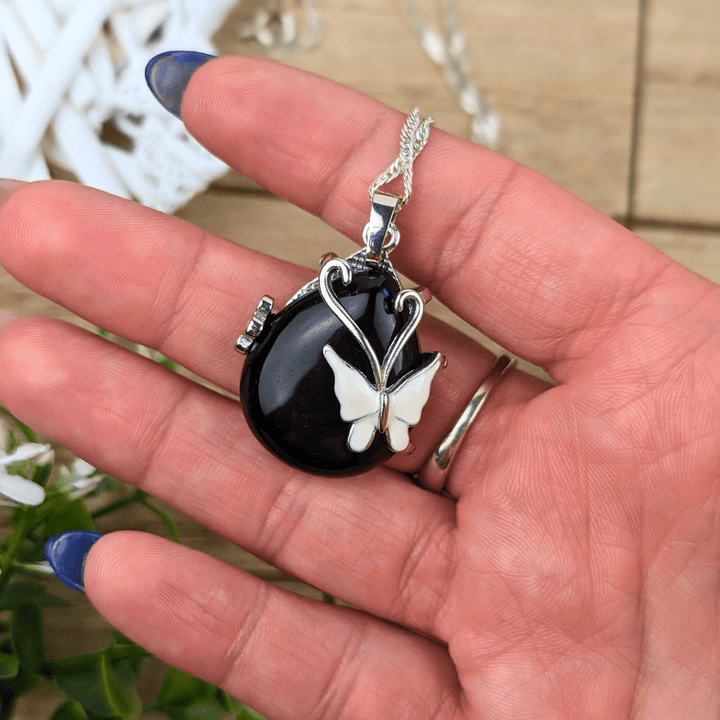 Collier Papillon en Obsidienne Noire