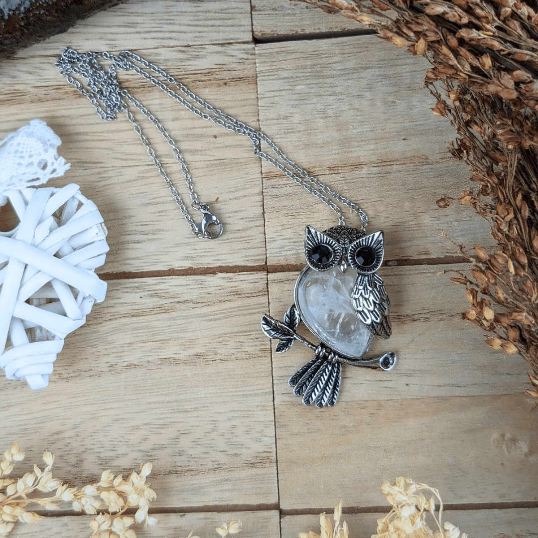 Collier hibou en quartz clair