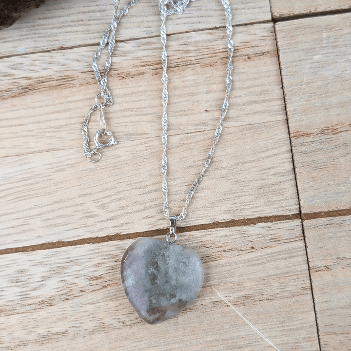Collier coeur en fluorite