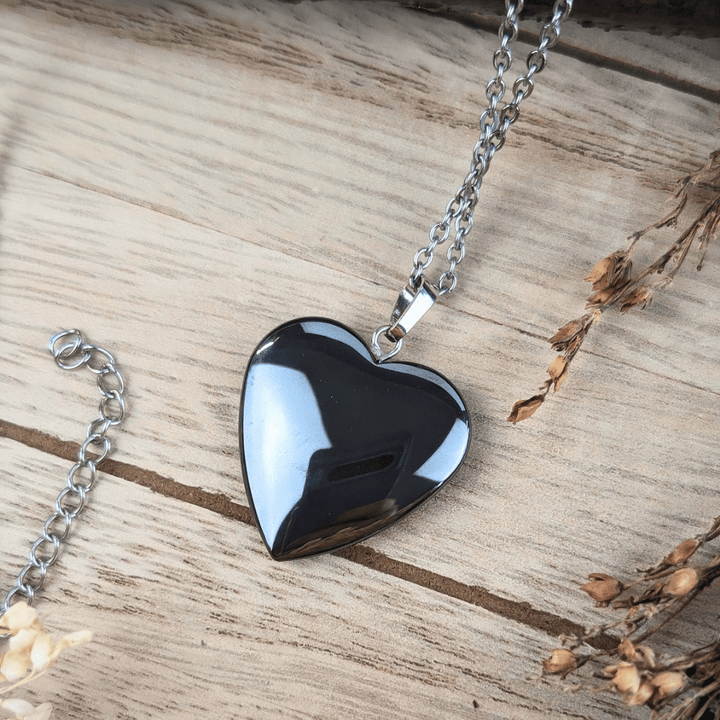 Collier coeur en hématite