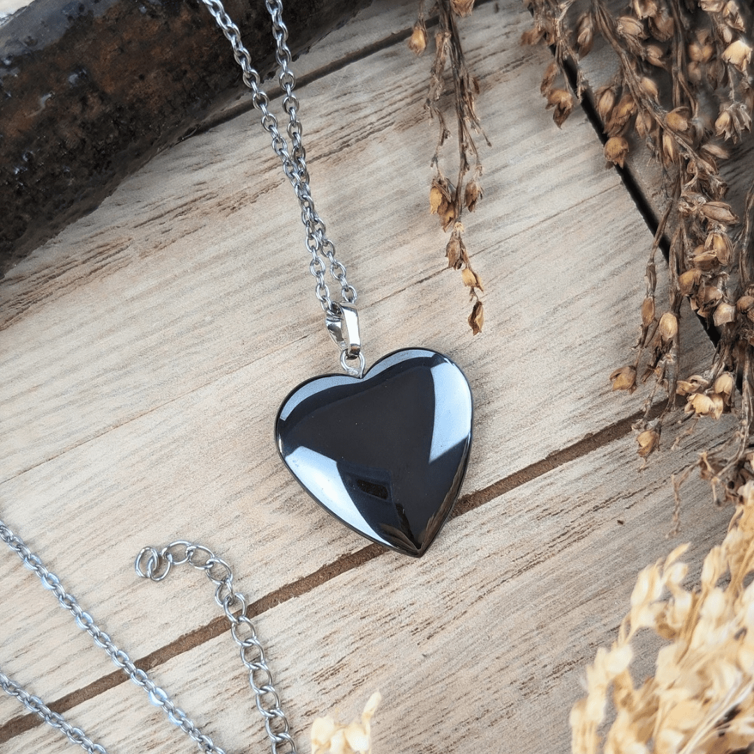 Collier coeur en hématite