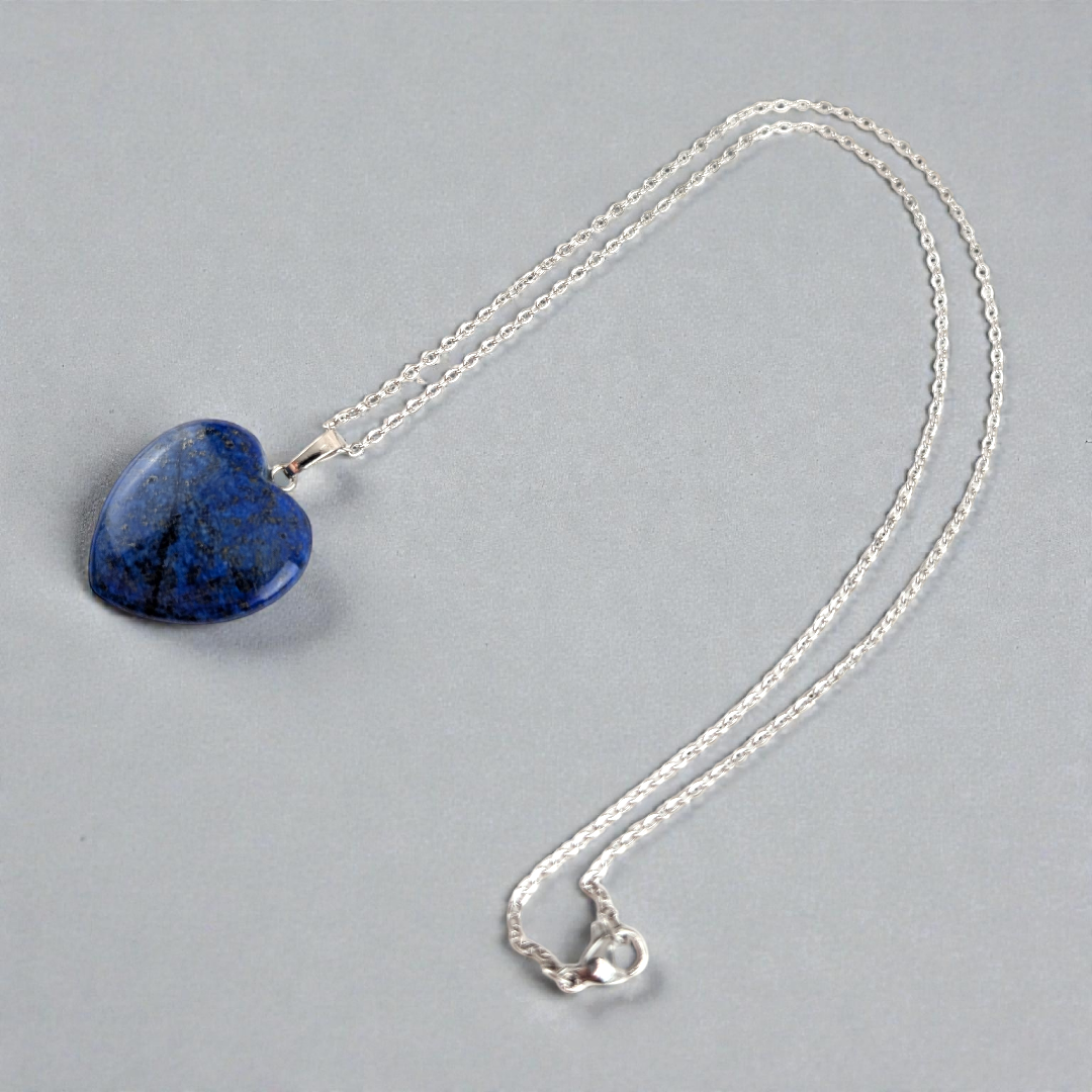 Collier coeur en lapis-lazuli