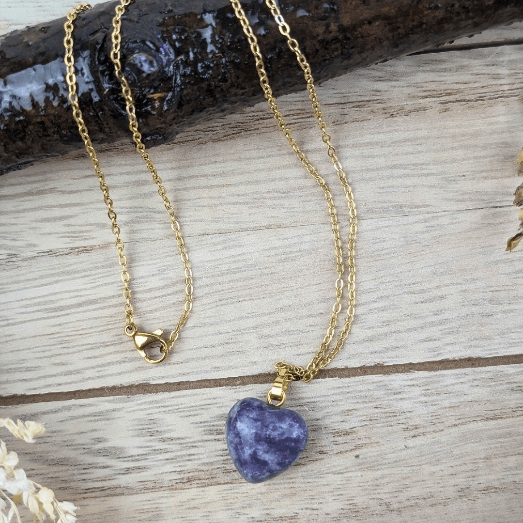 Collier coeur en lépidolite
