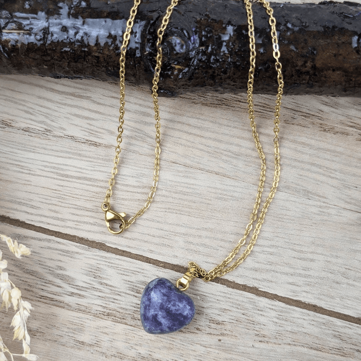 Collier coeur en lépidolite