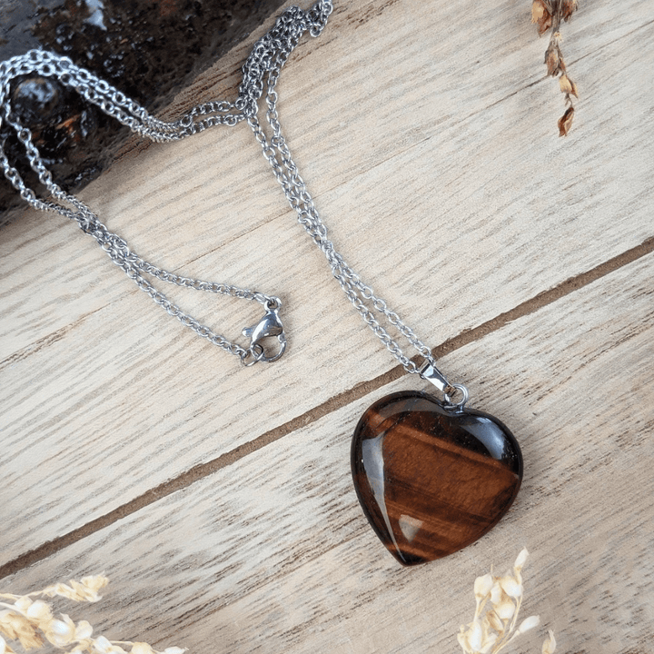 Collier Coeur Oeil de Tigre Rouge